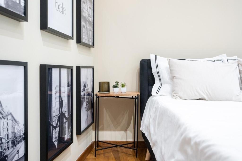 Wonderful Victorie Apartment Bucarest Esterno foto